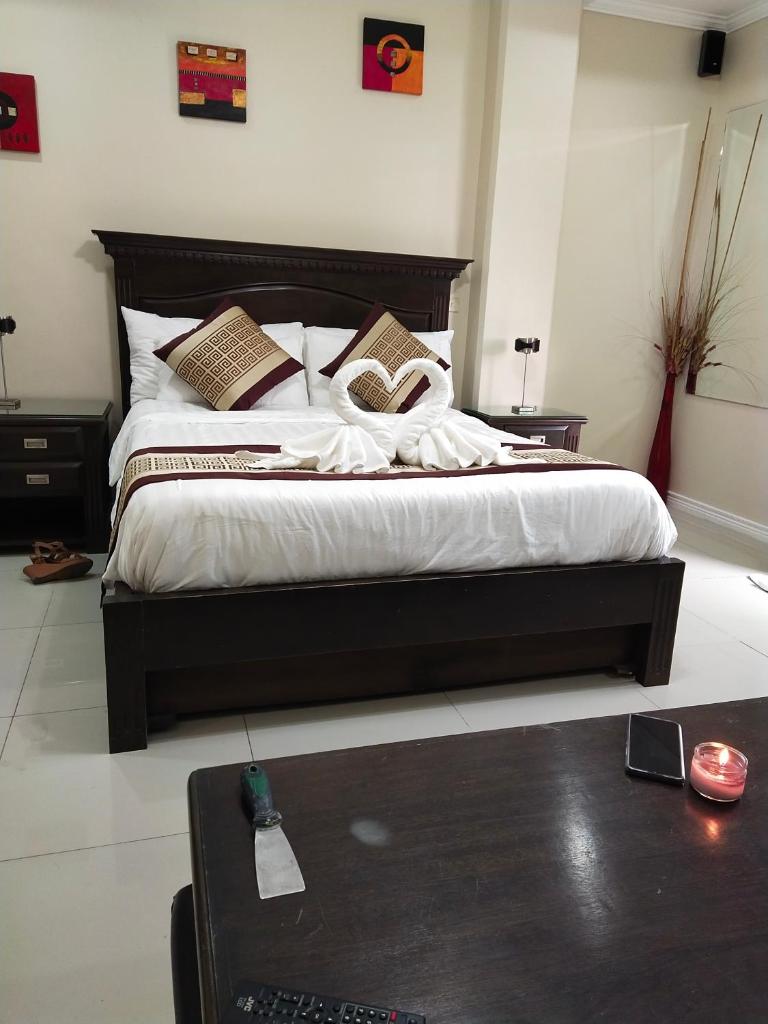 Bourbon St Apts Condo 30C photo 2