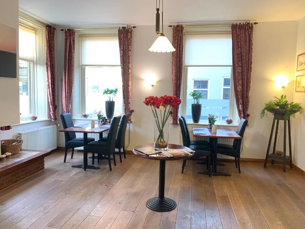 Hotel het Gemeentehuis Uithuizen photo 2