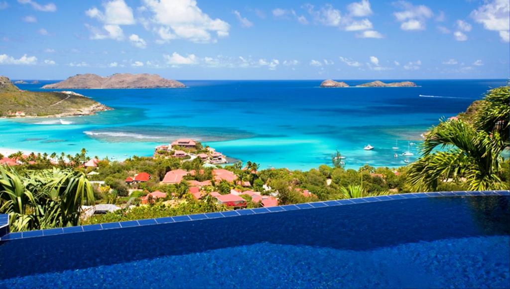 Mystique luxury villa at the heart of the island photo 2