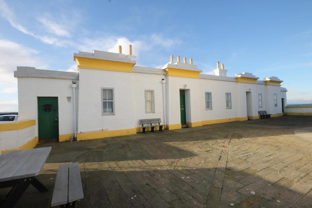Covesea Lighthouse Cottages photo 3