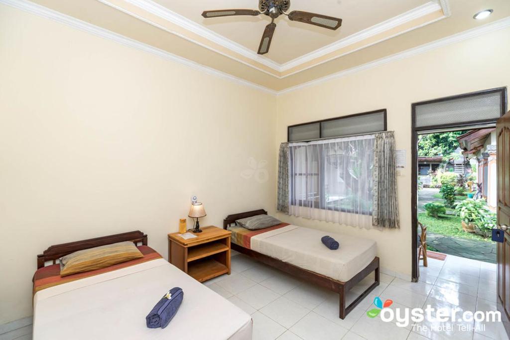 Lovina Beach Hotel photo 3