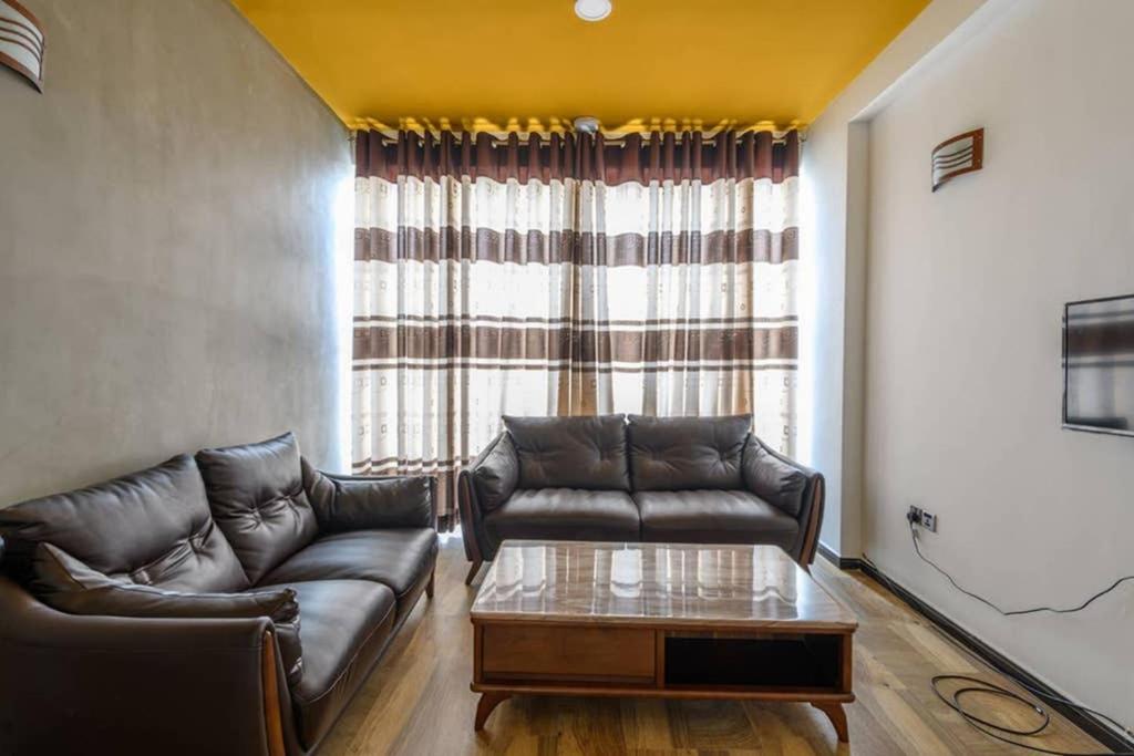 Amaze Residence luxury 2 bedroom apartment 3 photo 4
