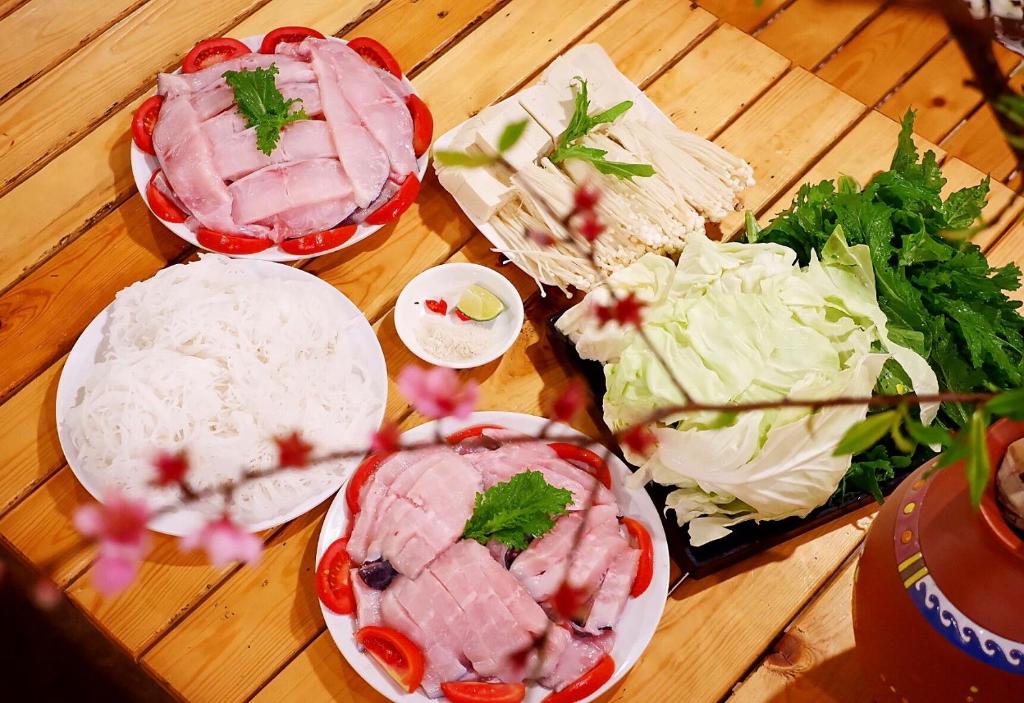 The November - Moc Chau