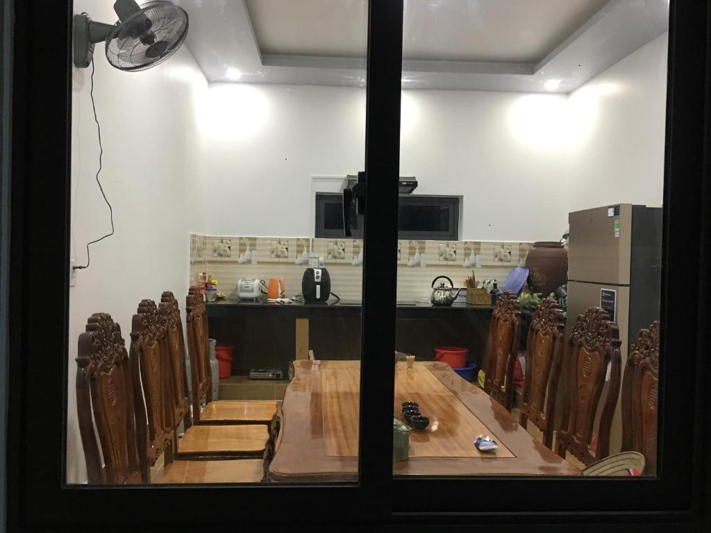 Con Son Green Island