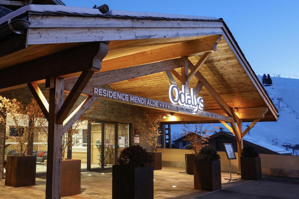 Hôtel Prestige Odalys Le Chamois photo 2