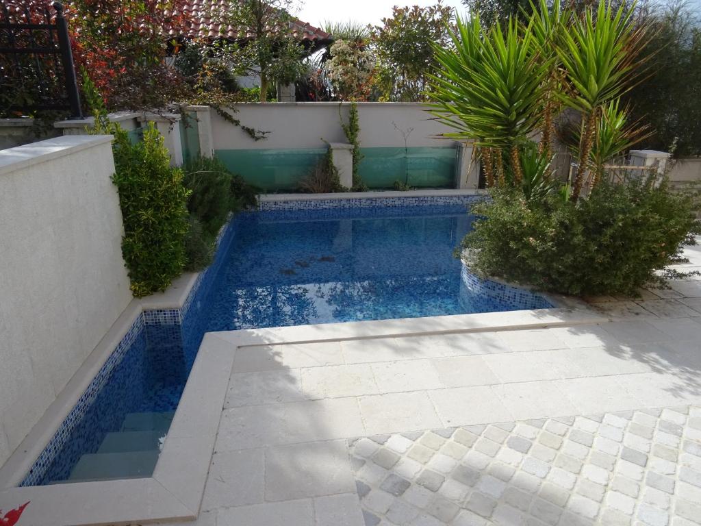 Villa Leut Montesol Tivat Krasici photo 3
