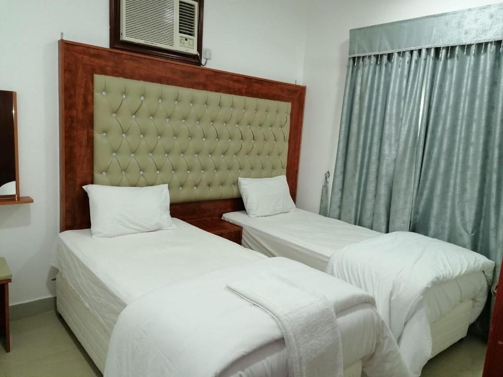 Discovery Furnished Apartments (Al-Amerat) photo 4