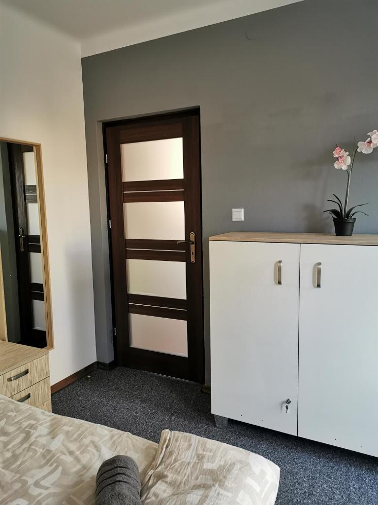 Двухместный (Двухместный номер Делюкс с 1 кроватью и балконом), For rest Hostel