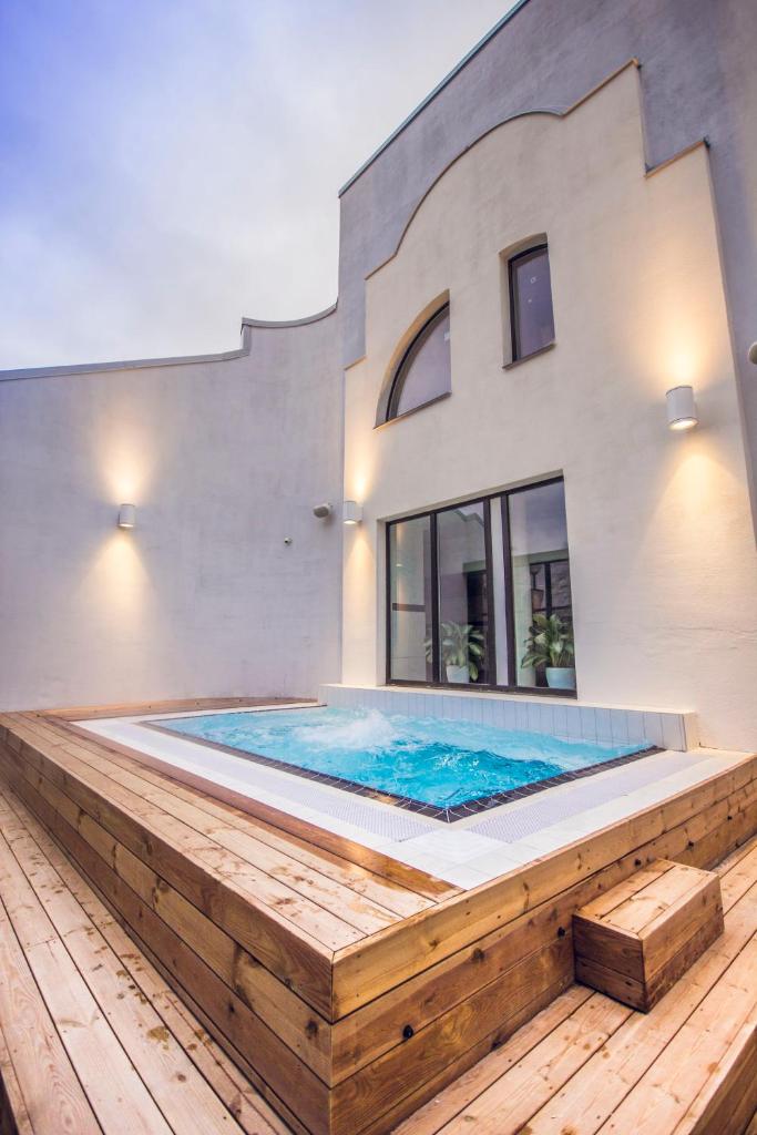 Braavo Spa Hotel - Tap to explore photos