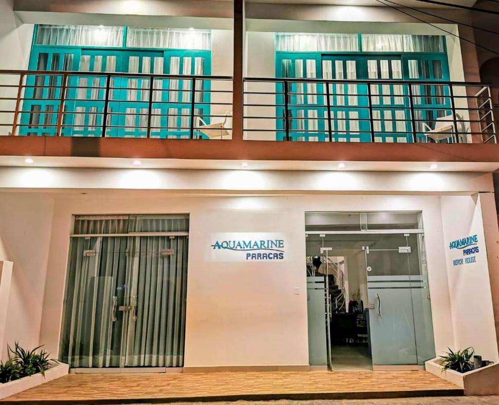 AQUAMARINE PARACAS Beach Hostal photo 1