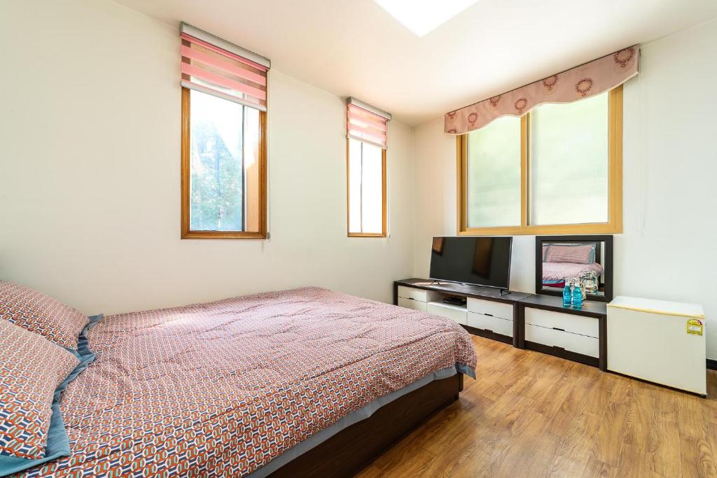 Hooni Guest House & Motel photo 4