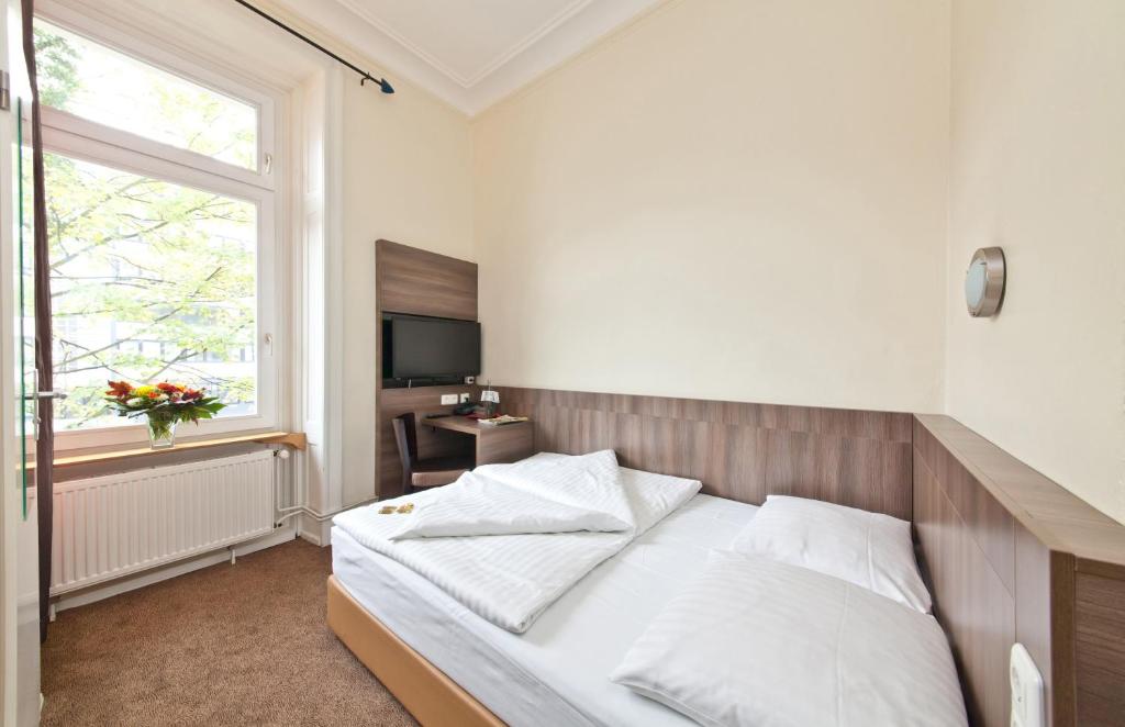 Одноместный (Одноместный номер с общей ванной комнатой), Novum Hotel Königshof Hamburg Innenstadt