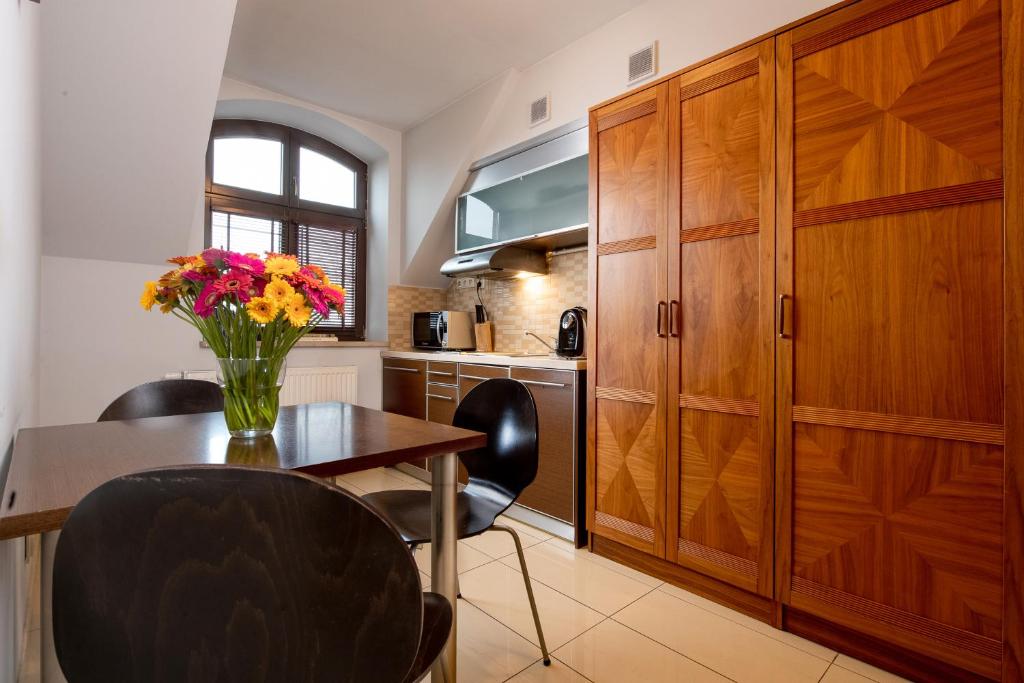Red Brick Apartments photo 1
