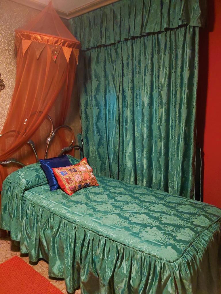 Alicante Room and gayfriendly photo 2
