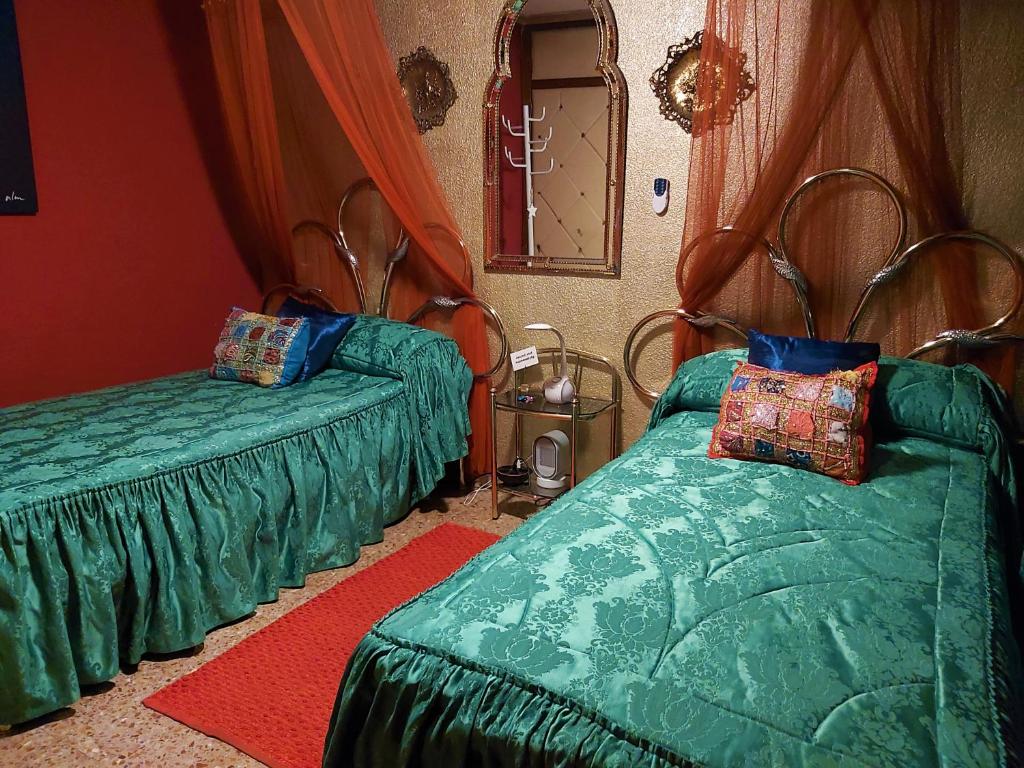 Alicante Room and gayfriendly photo 3