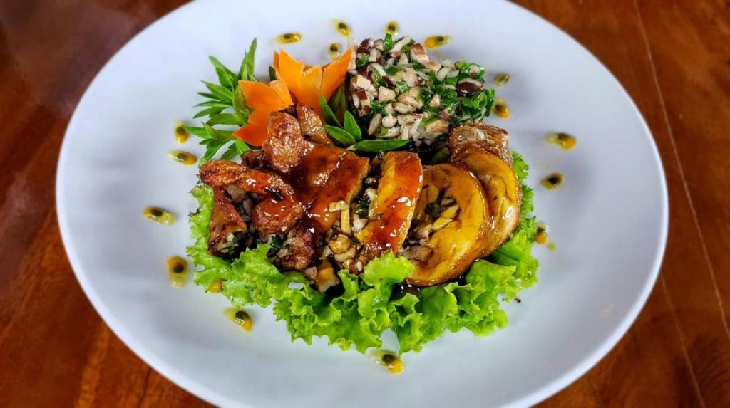 PULUONG BOUTIQUE GARDEN