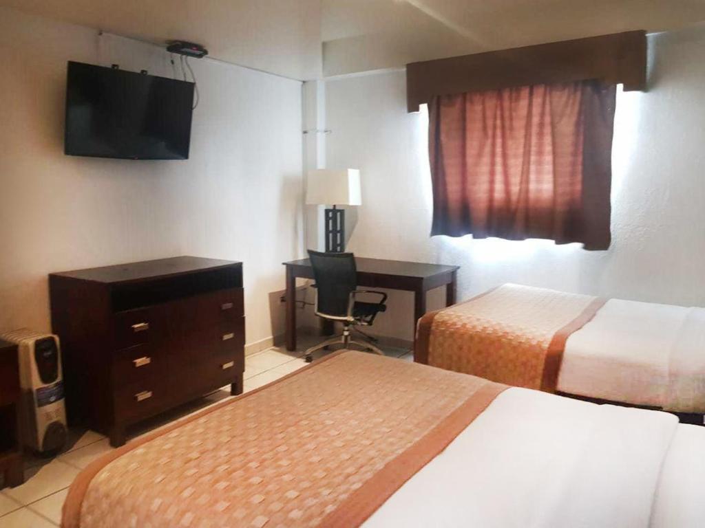 Двухместный (Двухместный номер с 2 отдельными кроватями), Hotel Don Quijote