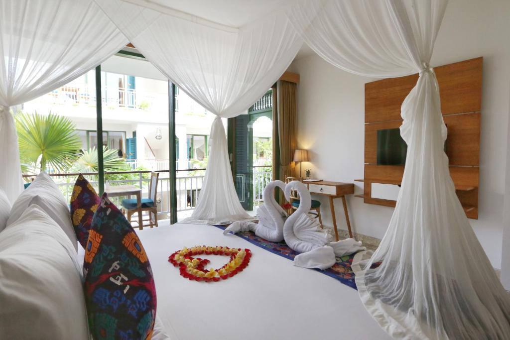 Sabana Ubud Room Type - Sabana Deluxe with Pool View