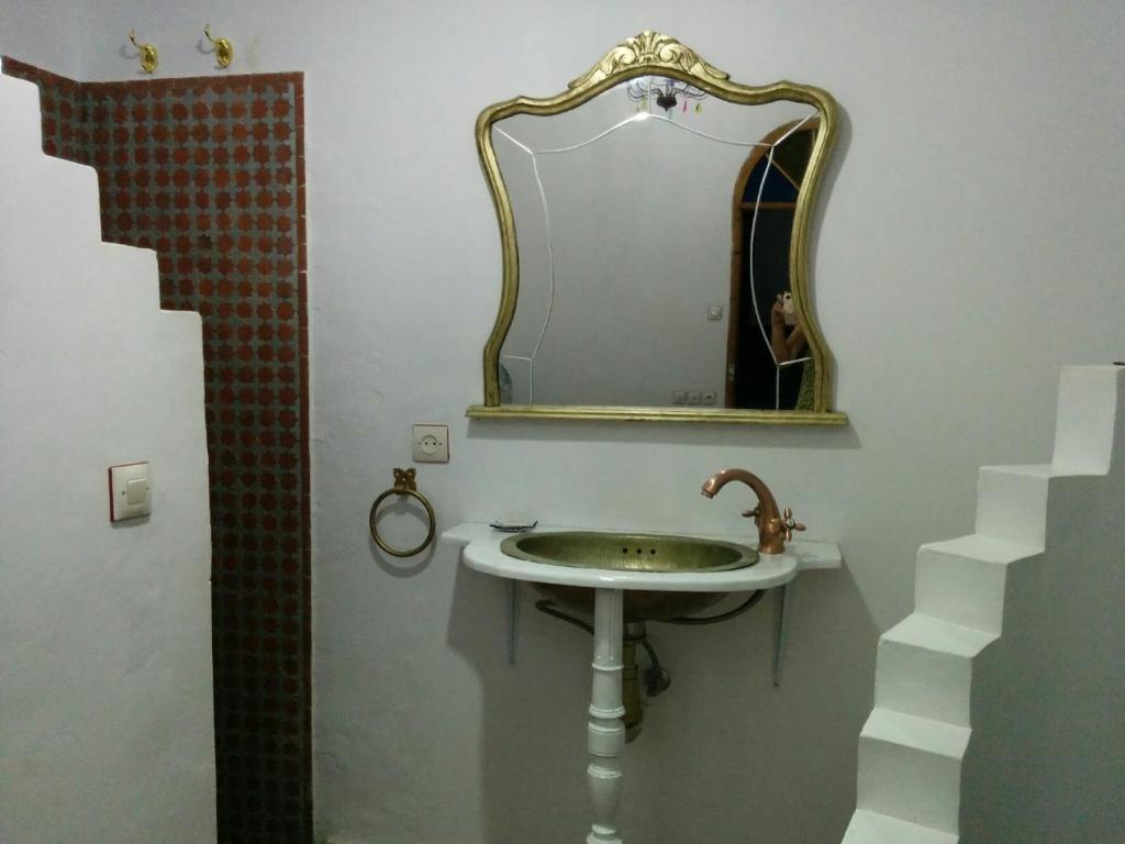 Riad Tetuanía photo 2