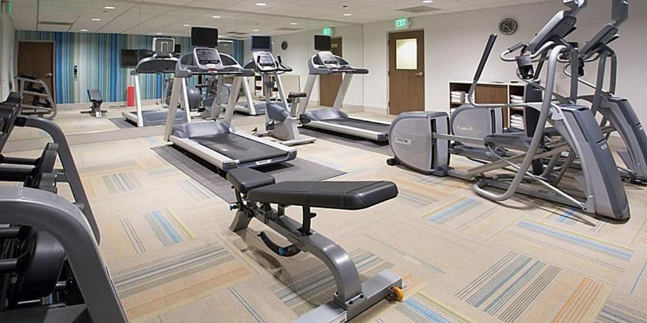 Holiday Inn Express & Suites - Staunton, an IHG Hotel photo 4