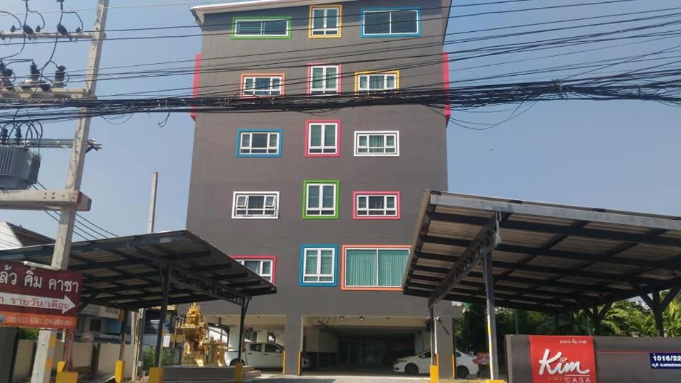 Kim Casa photo 3