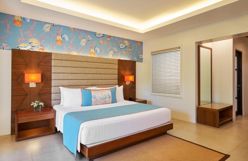 Двухместный (Номер «Премиум» с кроватью размера «king-size»), Movenpick Resort & Spa Boracay
