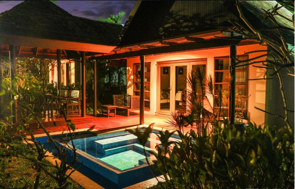 Tambua Sands Beach Resort photo 2
