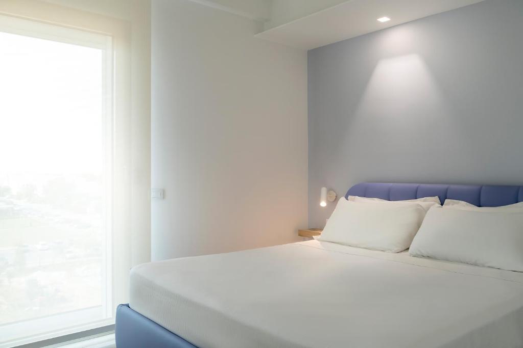 YOUMAMI Suite Hotel photo 3