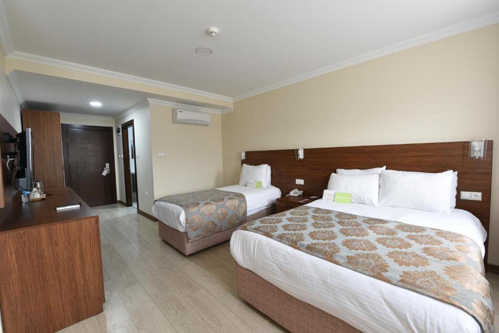Asal Hotel photo 3