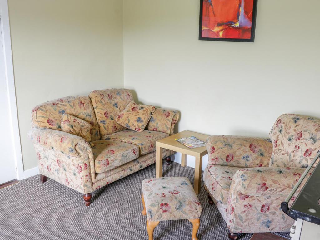 Glor Cottage photo 3