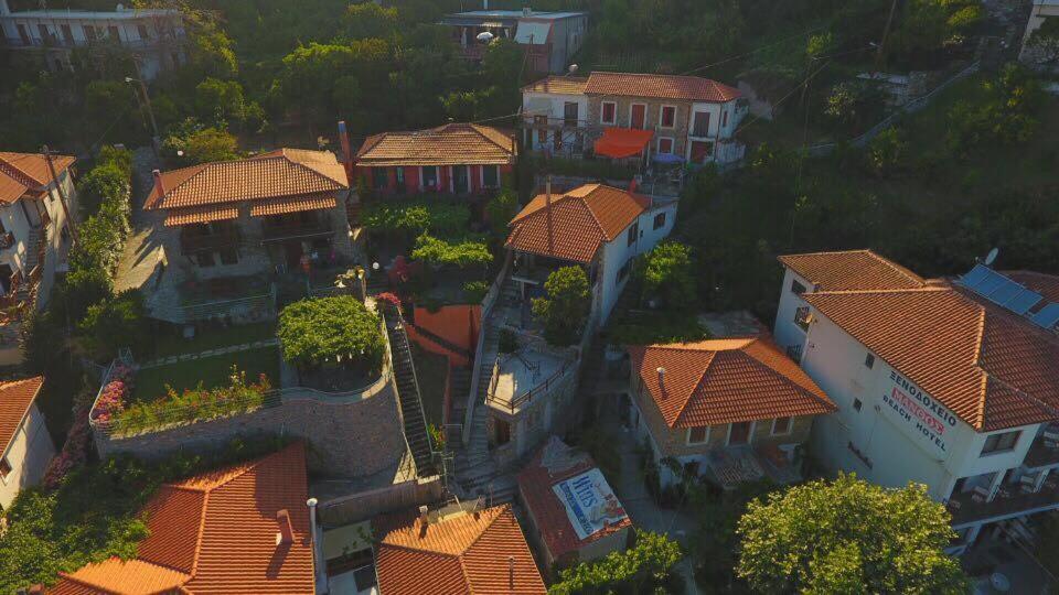 House Smaragdi photo 1