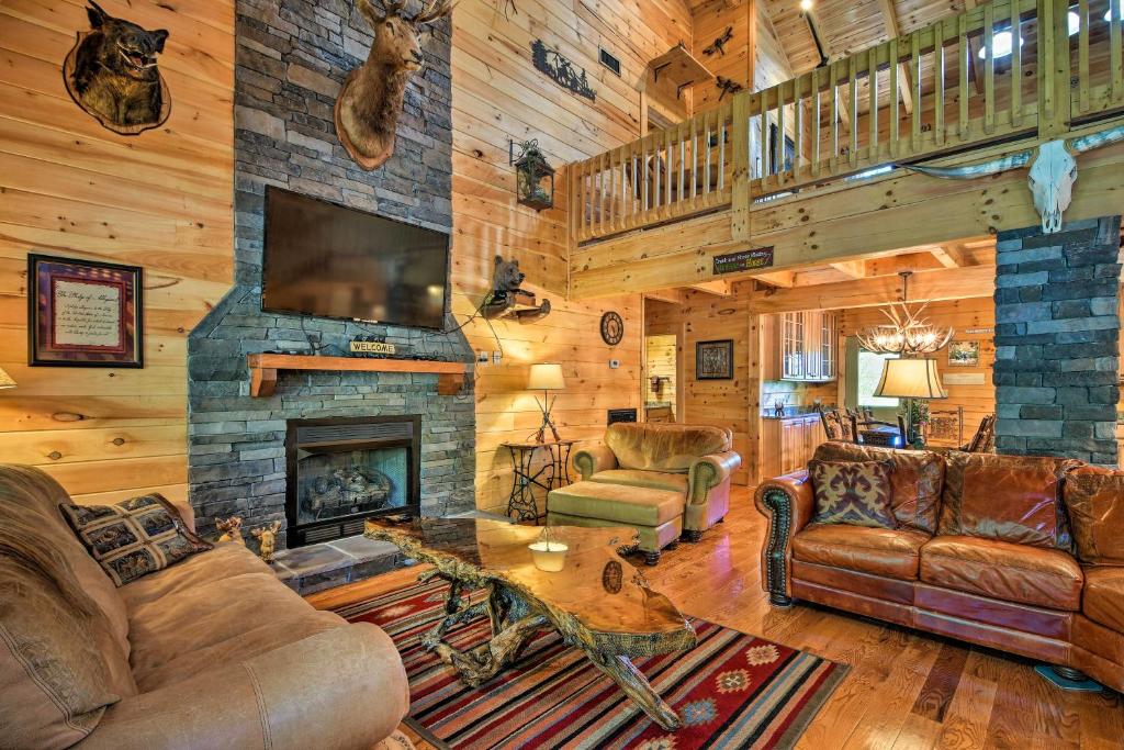 Trenton Cabin with Hot Tub - 14 Mi to Lookout Mtn! photo 3