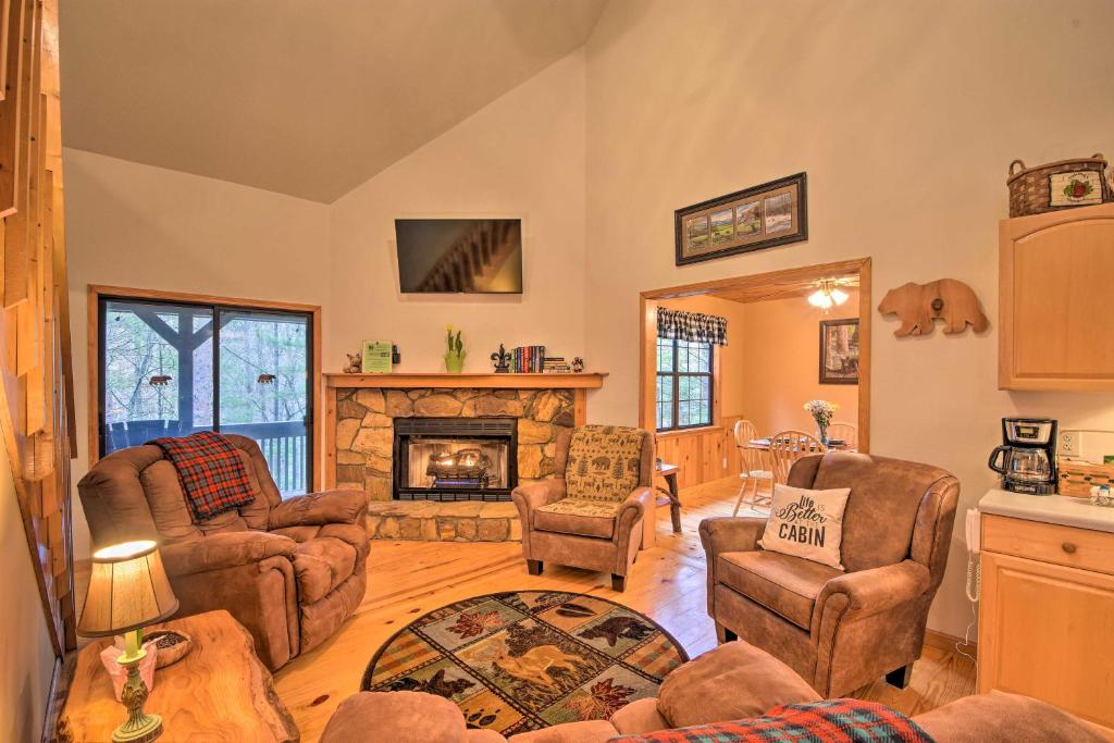 Modern Cabin with Deck in the Blue Ridge Mountains! photo 3