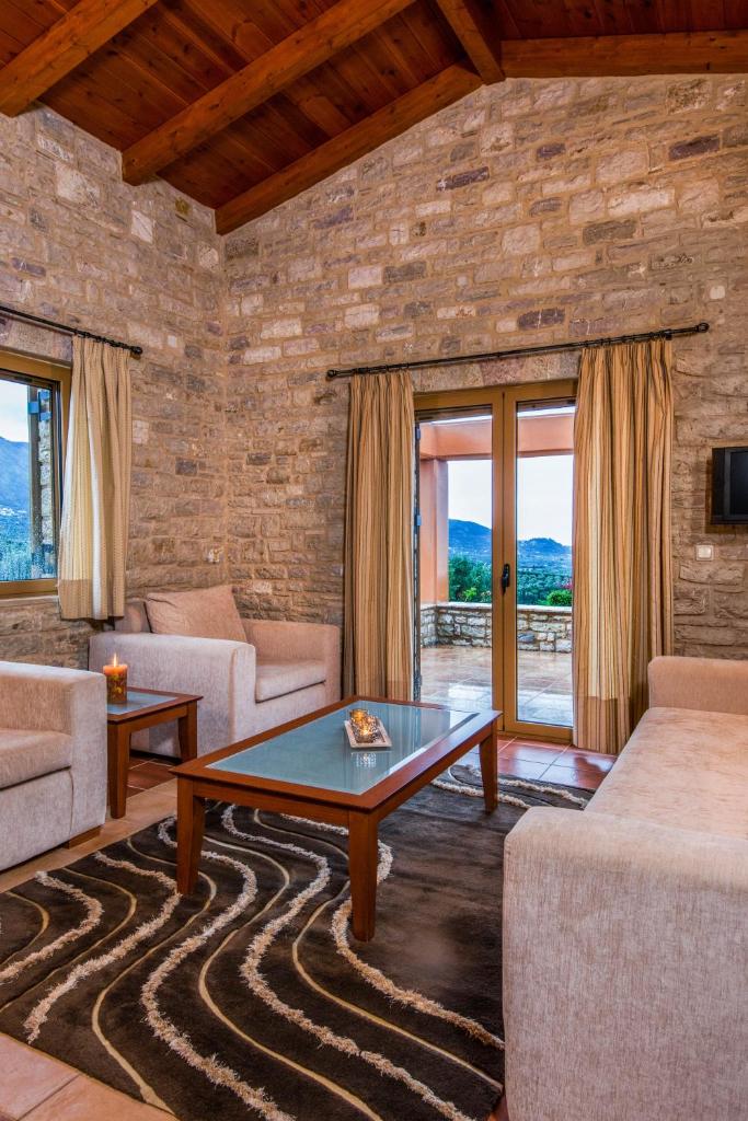 Enastron Villas photo 1