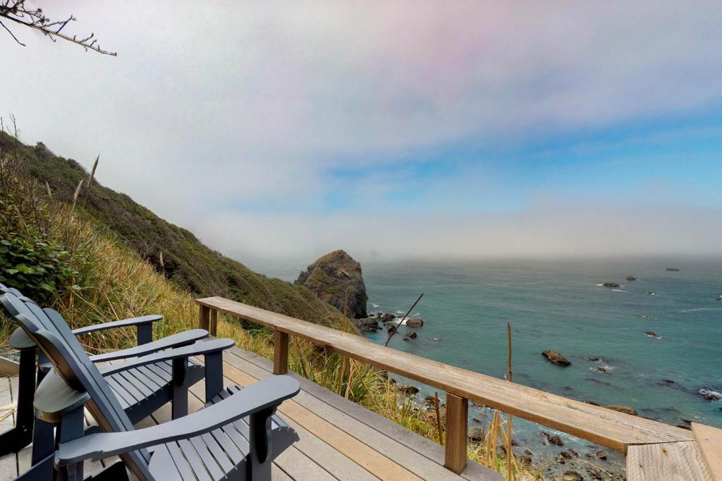Whalerock Luxury Home photo 2
