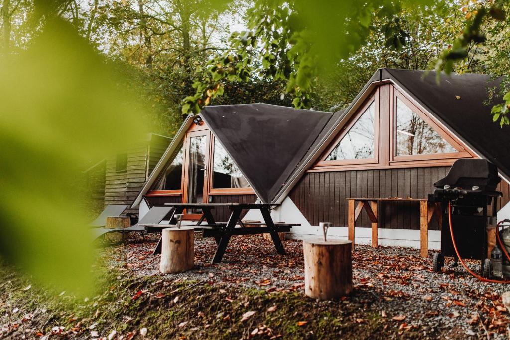 Chalet Tropical avec bain à bulles - In the Woods photo 3