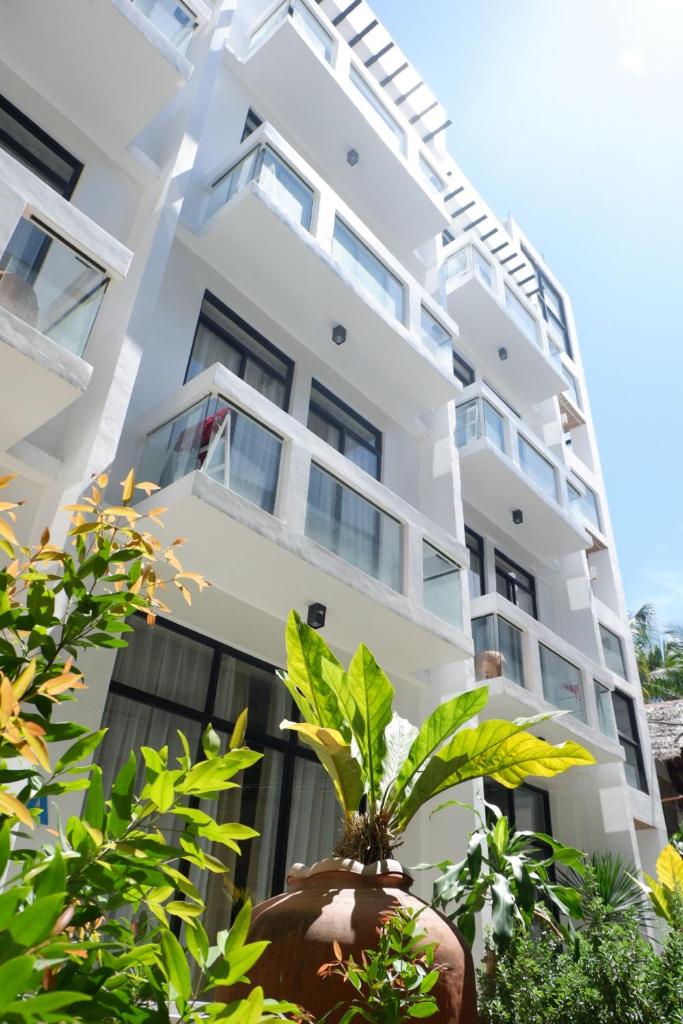 Luxx Boutique Boracay photo 3