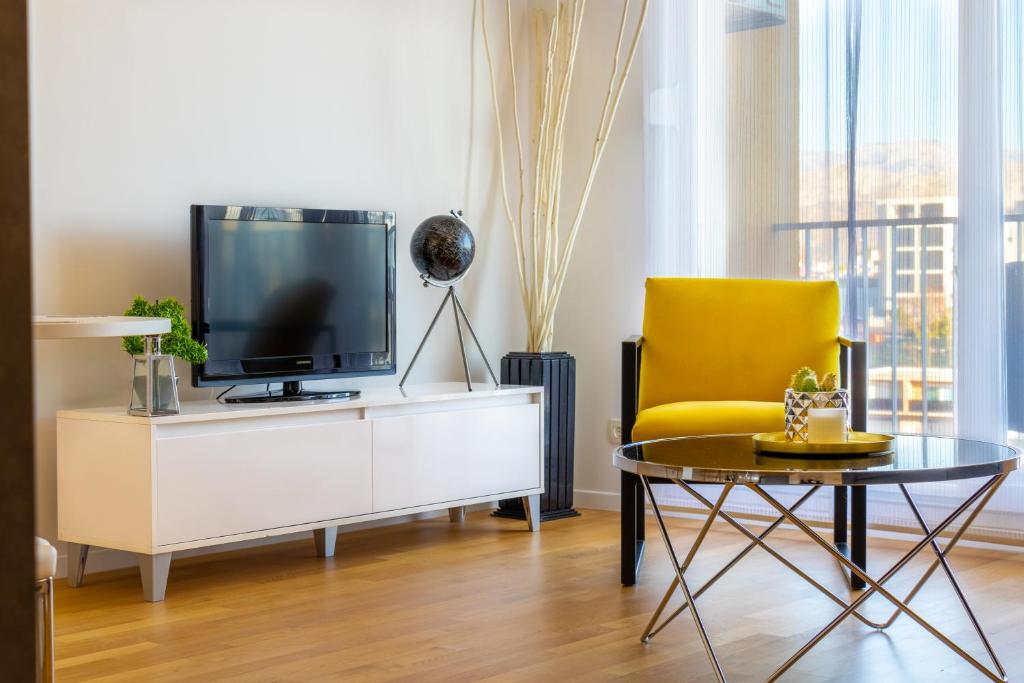 Apartment Ante&Marijana - Tap to explore photos