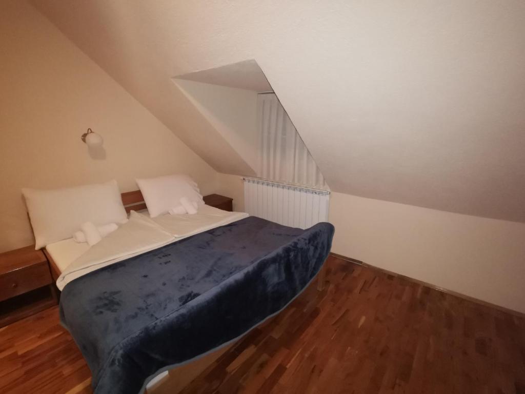 Hotel Gacka photo 4