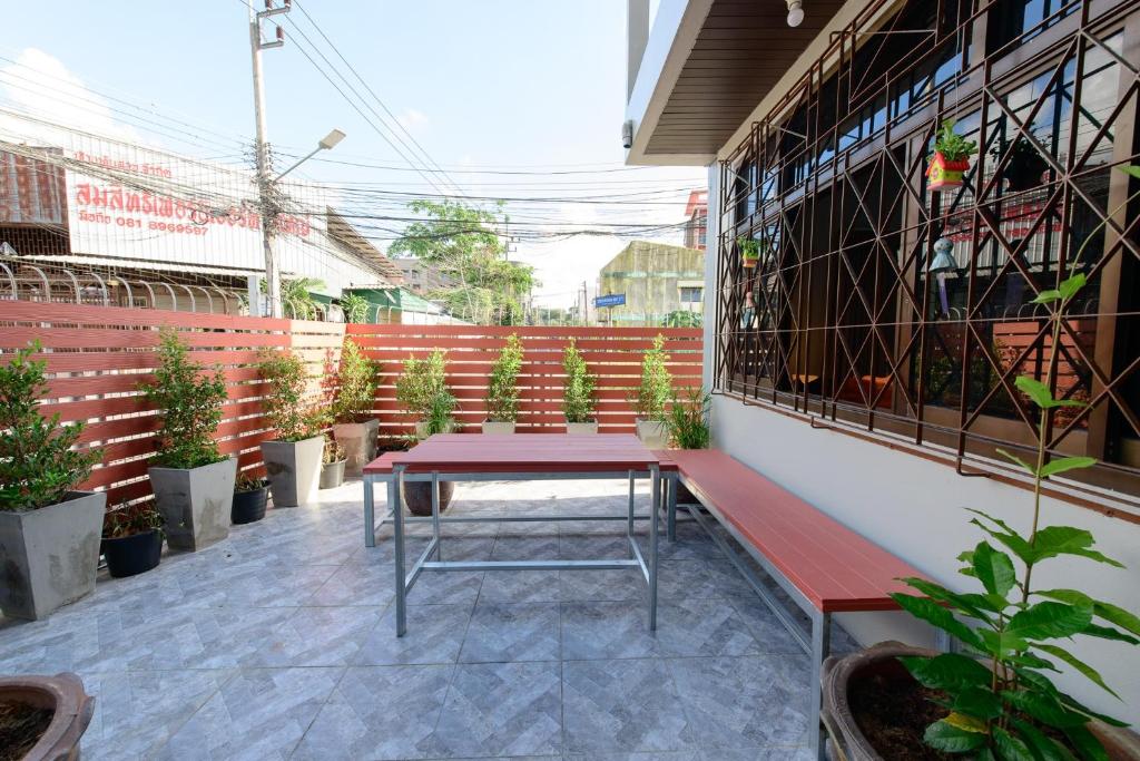 Bluebell House Hatyai - Cosy 3 bedrooms for 10 pax - 9 mins drive to Lee Grd photo 3