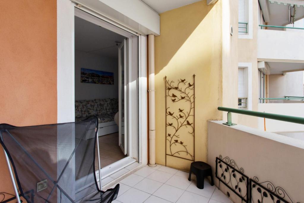 Modern studio with terrace in Nice center 3 min to the beach - Welkeys photo 3