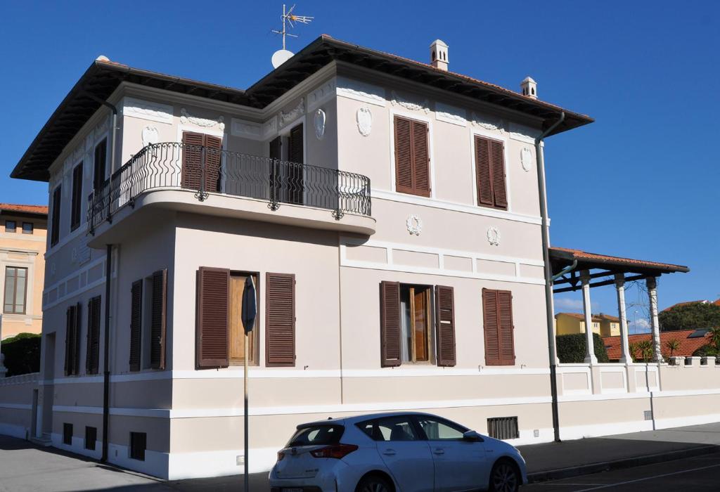 Villa Salvini photo 3