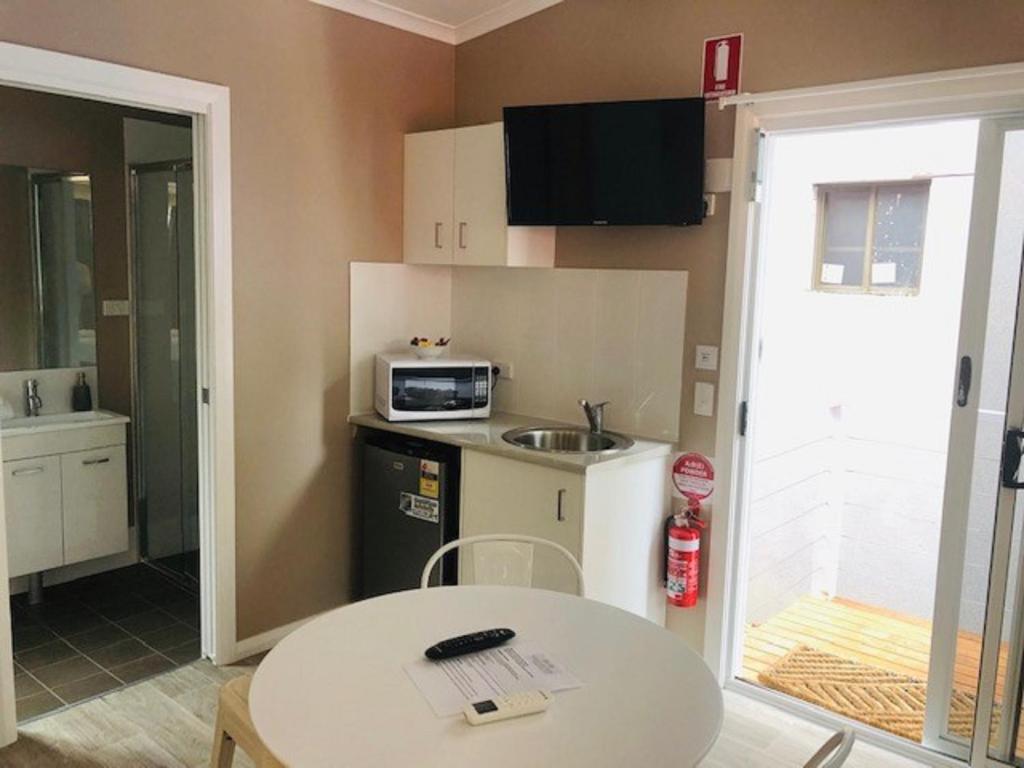 Huskisson Beach Resort photo 2