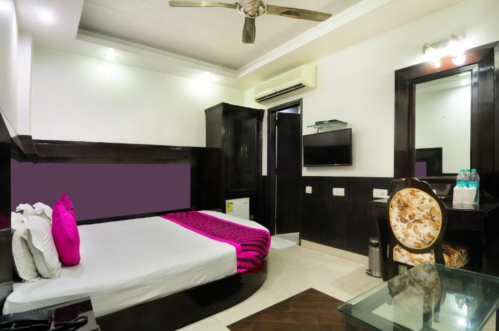 Двухместный (Номер с кроватью размера «king-size»), THE BONLON INN-NEAR BLK HOSPITAL