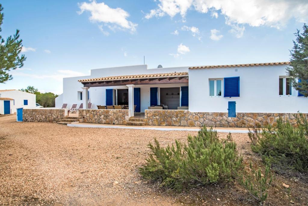 CASA EUGENIO Cala Saona photo 1