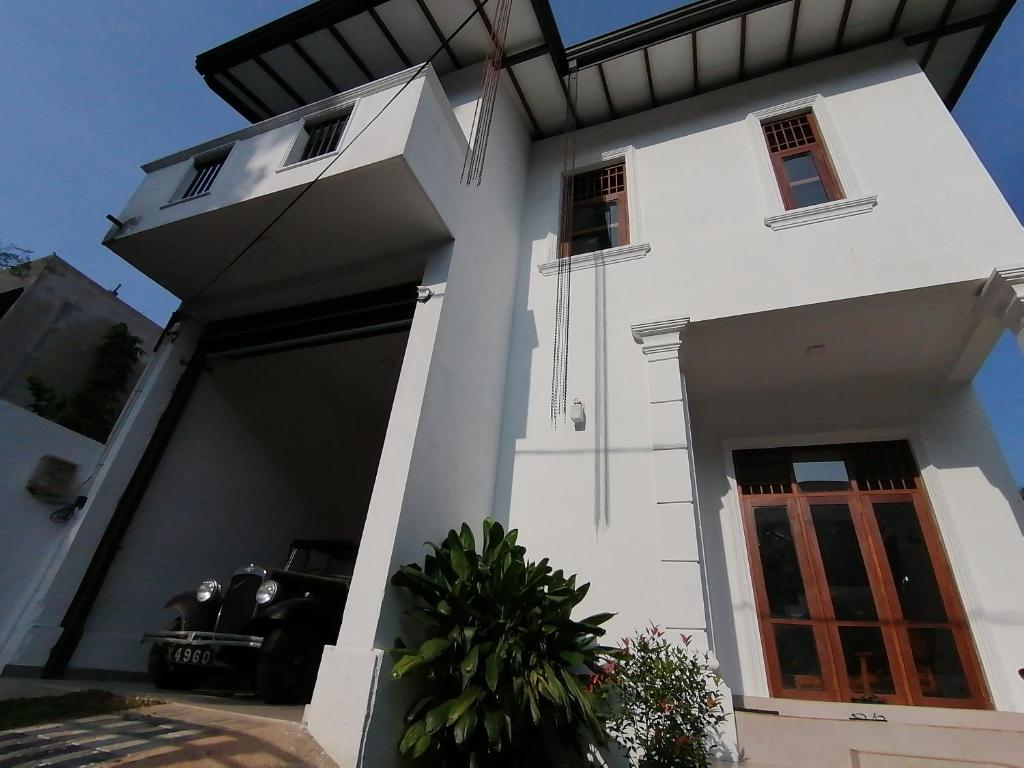 Weeraman's Vila