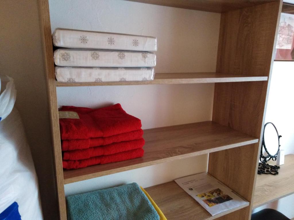 Suita u Toma photo 3