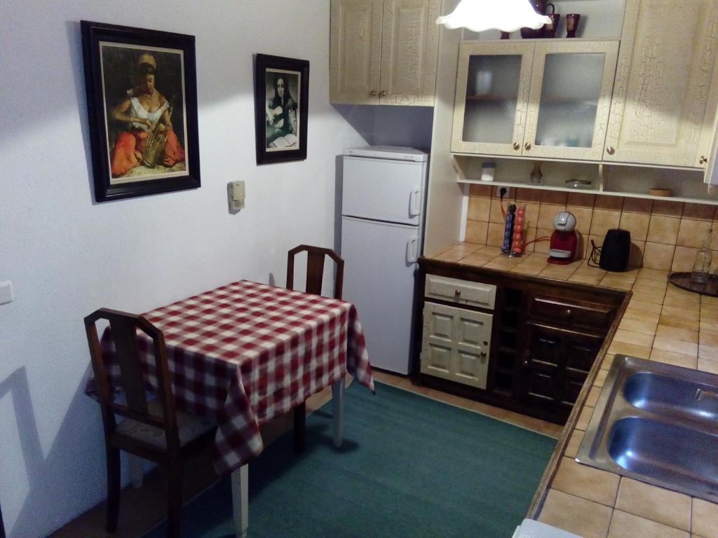 Balkone in Montagna (Μπαλκόνι στο Βουνό ) photo 3