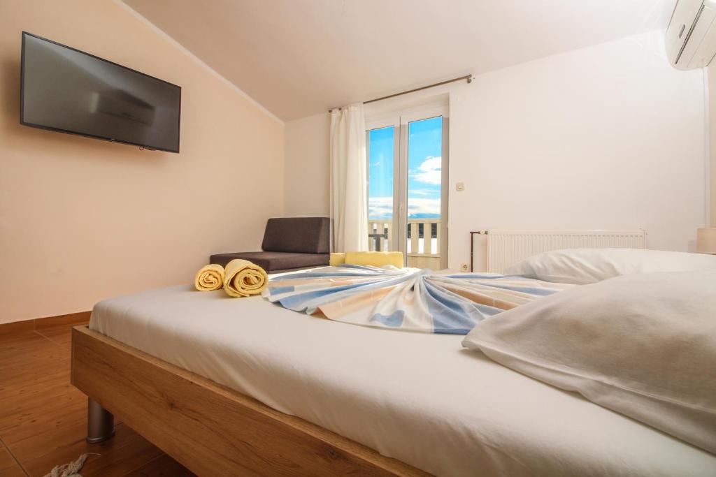 Goles apartments-First row to the sea photo 1