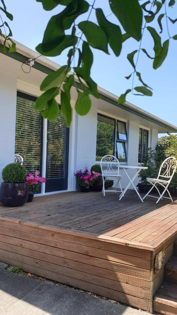 Dragonflycottagebnb Room Type - Double Room with Shared Bathroom